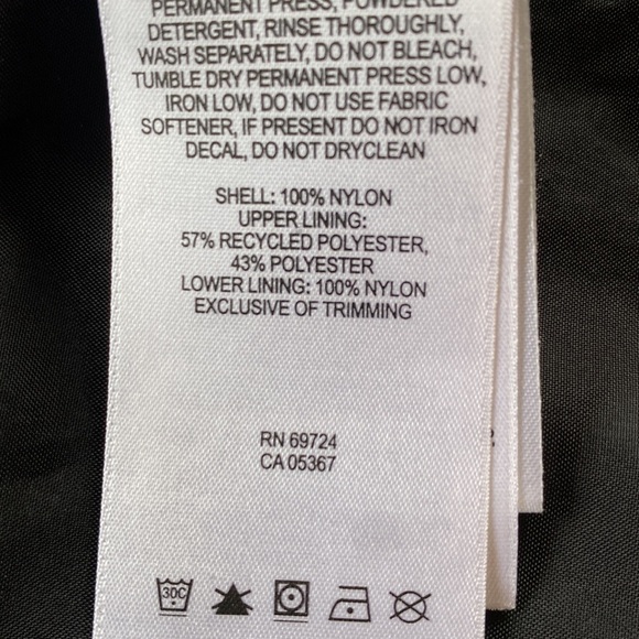 Columbia Omni-shield Waterproof windbreaker jacket - Picture 8 of 12